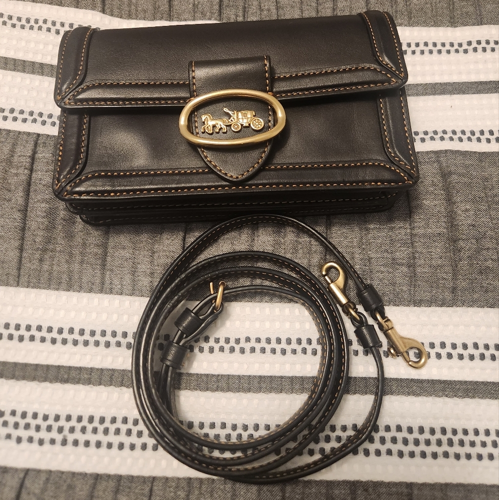 Coach Riley Crossbody bag❤️